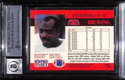 75 Ози Newsom - 1990 Професионален футбол комплект карти (Звезда) оценката на БГД Auto 10 - Футболни топки с автографи