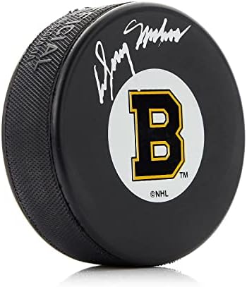 Хокейна шайба Бостън Бруинс с автограф Дъга Мона - за миене на НХЛ с автограф